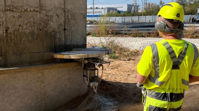 Демонтаж вентиляционных шахт Демонтаж вентиляционных шахт