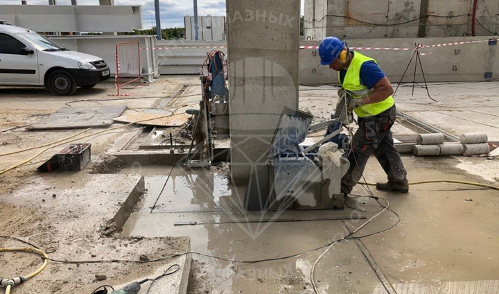 Отсечение части бетонного перекрытия Отсечение части бетонного перекрытия